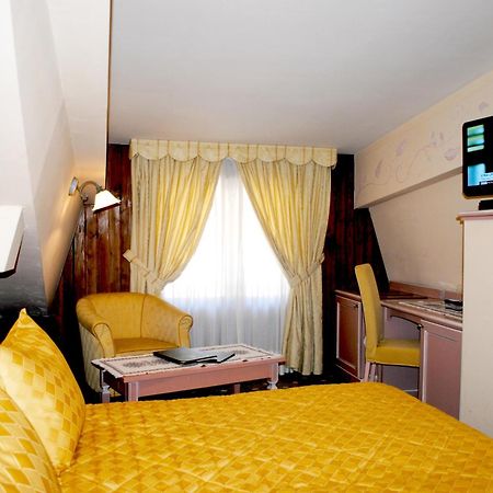 Hotel Miramonti Madonna Extérieur photo